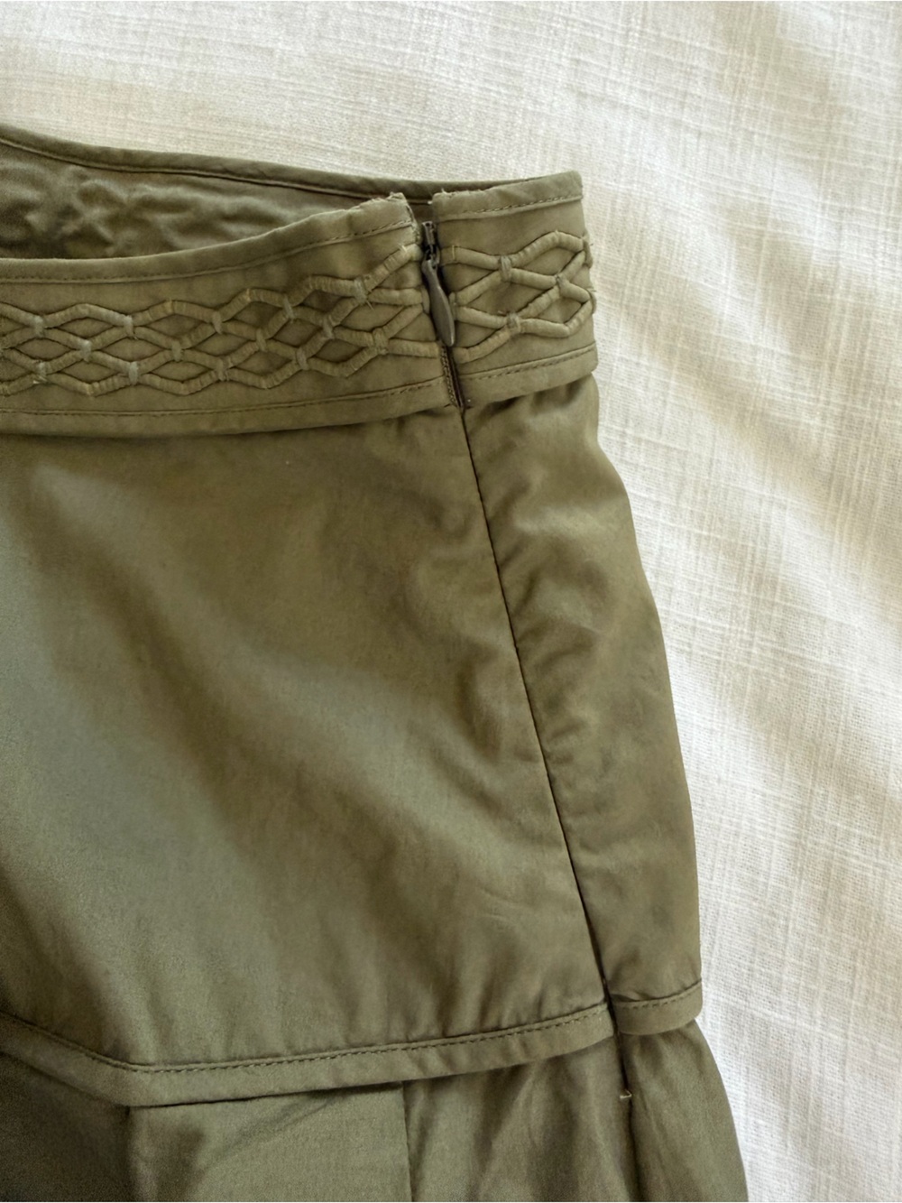 Merlette Set Bonnier Blouse and Lynnton Pleated Midi Skirt Olive Green Size 8/M - Picture 9 of 15